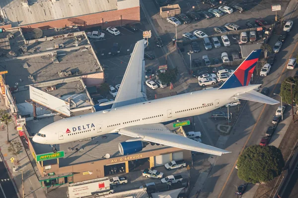 Лос Анджелес Сша 2019 Boeing 777 Delta Airlines Международном Аэропорту — стоковое фото