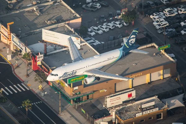 Los Angeles Estados Unidos 2019 Airbus A320 Alaska Airlines Aeropuerto —  Fotos de Stock