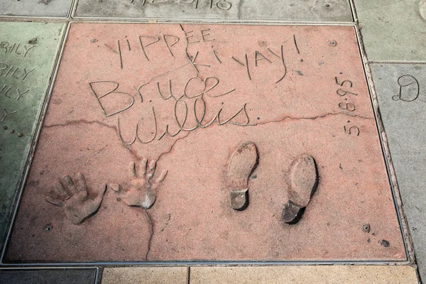 Los Angeles United States 2019 Bruce Willis Footprints Chinesee Theathre — Stock Photo, Image