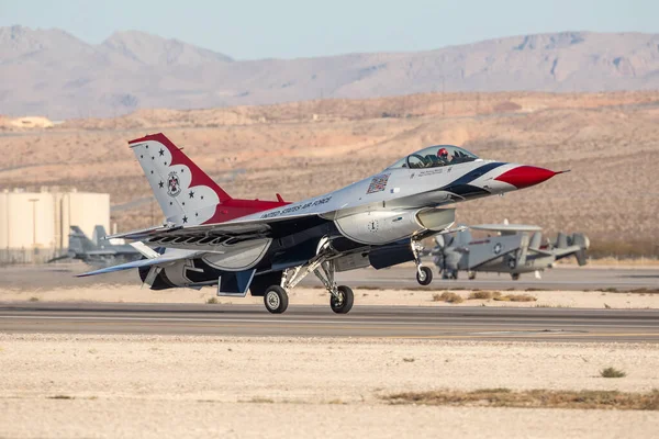 Las Vegas Сша 2019 Usaf Thunderbirds Демонстраційний Політ Під Час — стокове фото