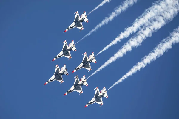 Las Vegas Vereinigte Staaten 2019 Usaf Thunderbirds Demonstrationsflug Während Der — Stockfoto