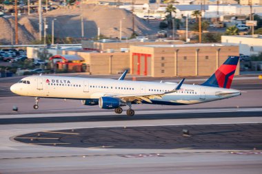 Phoenix, ABD - 23.11.2019 Airbus A321, Phoenix Sky Harbor Uluslararası Havalimanı 23.11.2019, ABD
