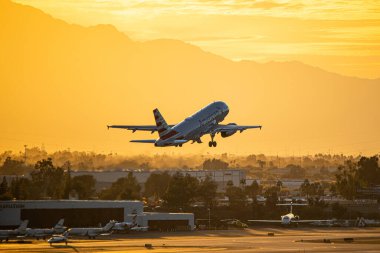 Phoenix, ABD - 23.11.2019 Boeing 737 Phoenix Sky Harbor Uluslararası Havalimanı 23.11.2019, ABD