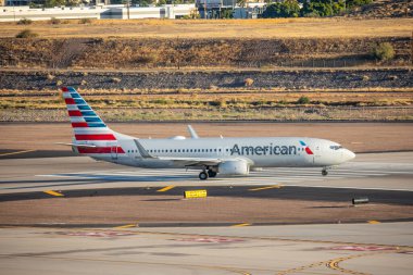 Phoenix, ABD - 23.11.2019 Boeing 737 Phoenix Sky Harbor Uluslararası Havalimanı 23.11.2019, ABD