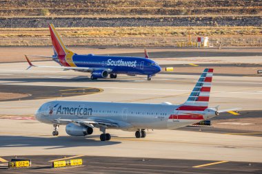 Phoenix, ABD - 23.11.2019 Boeing 737 Phoenix Sky Harbor Uluslararası Havalimanı 23.11.2019, ABD
