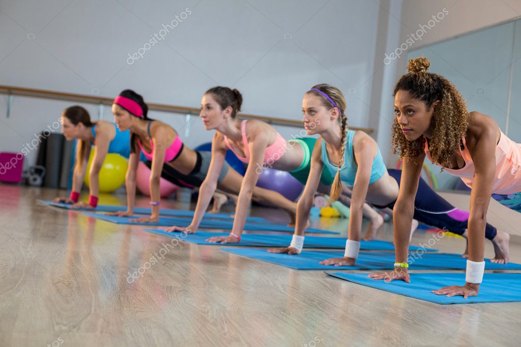Resultado de imagen para Mujeres haciendo ejercicio