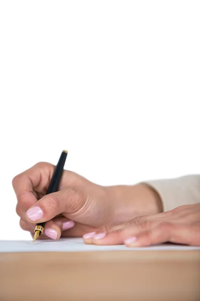 Businesswoman filling mortgage contract form — Stockfoto