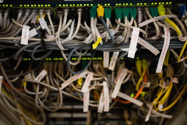Close-Up do servidor montado em rack — Fotografia de Stock