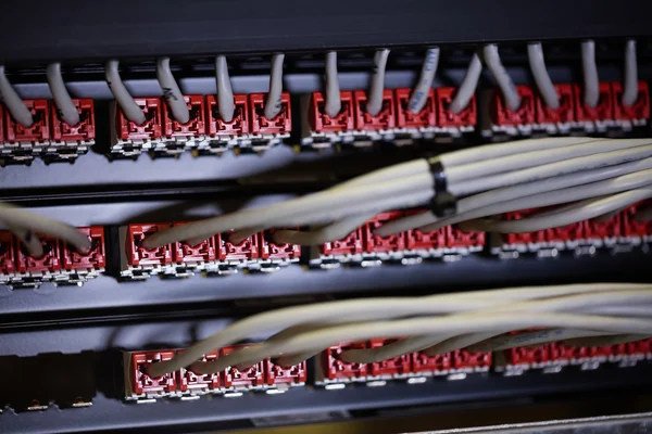 Close-Up do servidor montado em rack — Fotografia de Stock