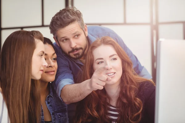 Business team che lavorano insieme — Foto Stock