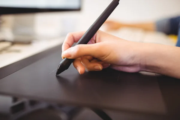 Digitizer using graphics tablet at creative office — Stock Photo, Image