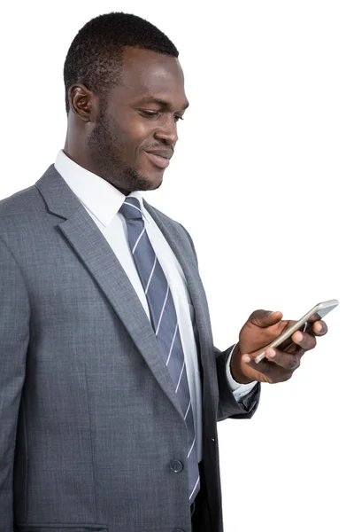 Affärsman som använder sin mobiltelefon — Stockfoto