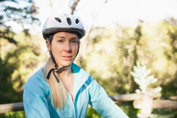 Portrait of female mountain biker — Stock Photo, Image