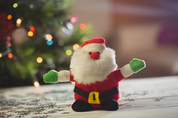 Santa claus sur table en bois — Photo