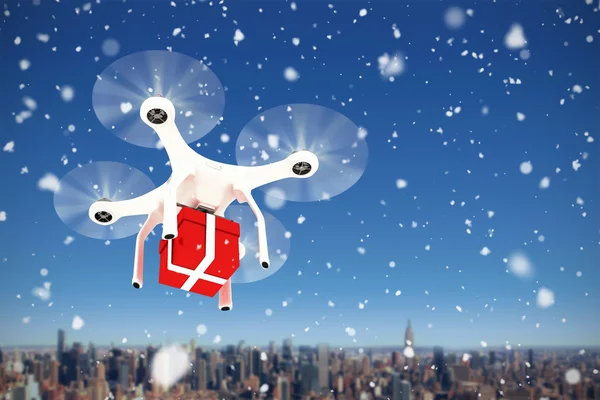 Quadcopter tegen van stad op een zonnige dag — Stockfoto