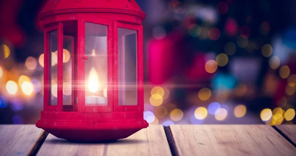 Luces del árbol de Navidad y chimenea —  Fotos de Stock