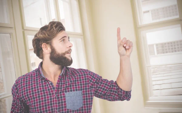 Hipster apuntando hacia arriba —  Fotos de Stock