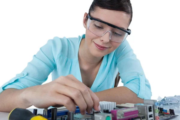 Computer engineer repairing computer motherboard — Stock Photo, Image