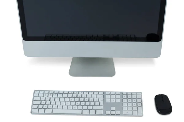 Zbliżenie: komputer na stół w biurze — Zdjęcie stockowe