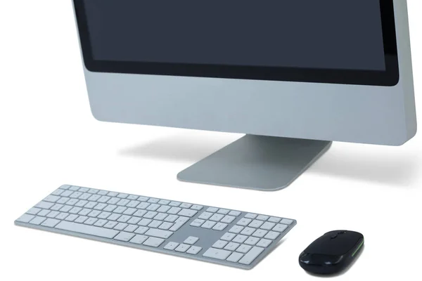 Computer in tabel in office — Stockfoto