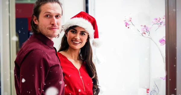Paar in Weihnachtskleidung — Stockfoto
