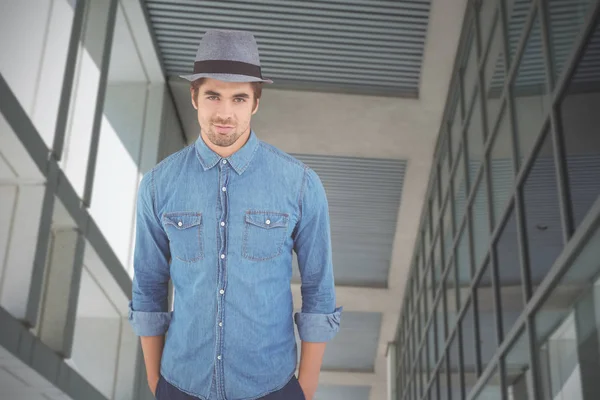 Confident hipster wearing hat — Stock Photo, Image