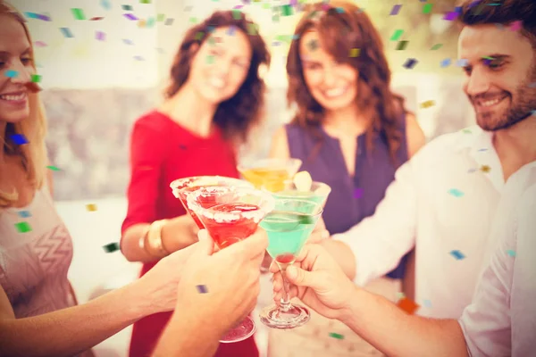 Hands toasting cocktails — Stock Photo, Image