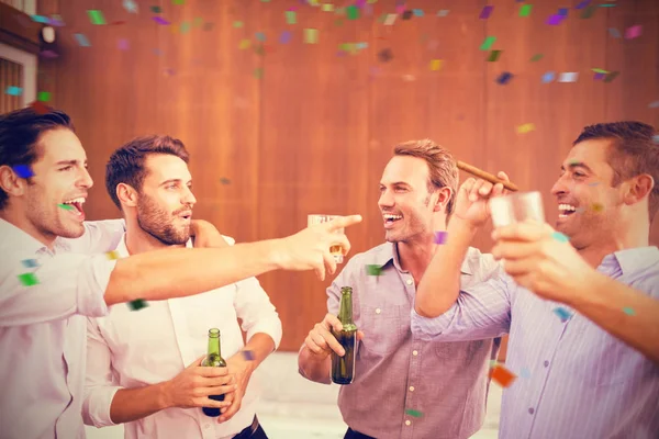 Group of men having drinks — Stock Photo, Image