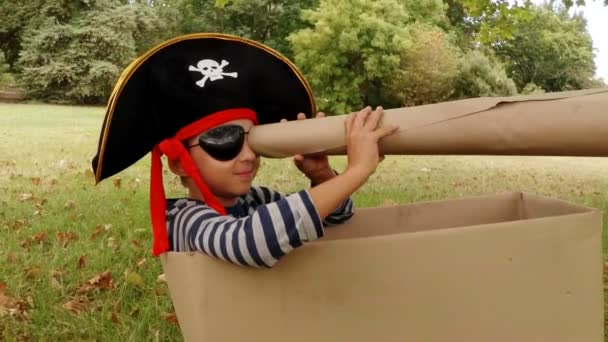 Boy pretending to be a pirate — Stock Video