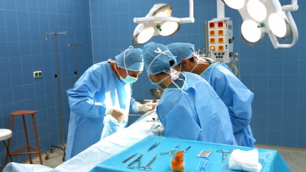 Chirurgové operace — Stock video