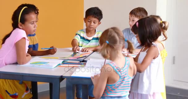 Estudiantes de escuela — Vídeos de Stock