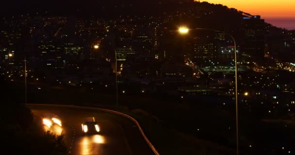 Vista da paisagem urbana à noite — Vídeo de Stock