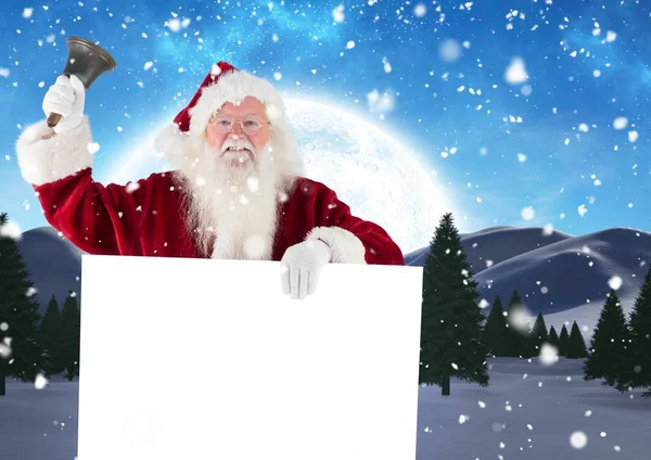 Санта Клаус звонит в колокол — стоковое фото