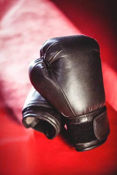 Par de luvas de boxe preto — Fotografia de Stock