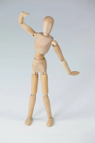Trä figurin stående — Stockfoto