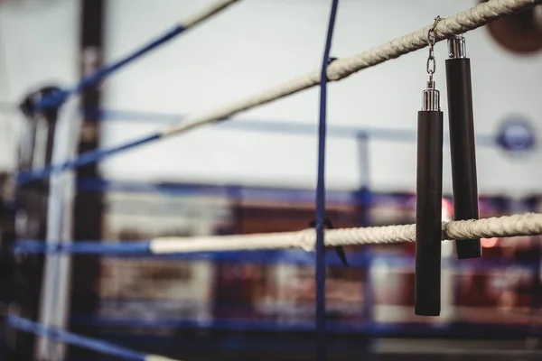 Nunchaku hängt am Ring — Stockfoto