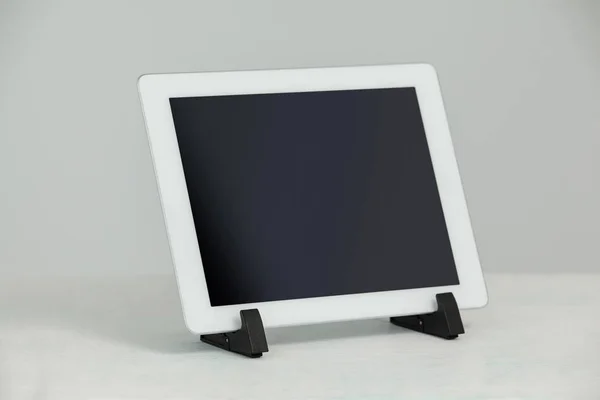 Stand dijital tablet — Stok fotoğraf