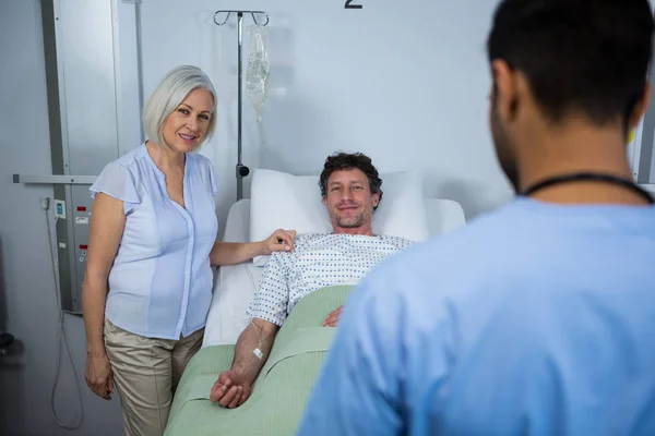 Doctors interacting with each other — Stock Photo, Image