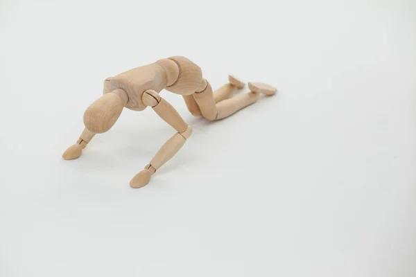 Dřevěná figurka cvičení — Stock fotografie
