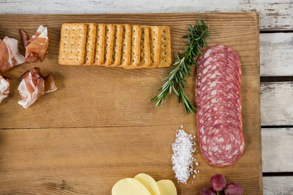 로크 포로 치즈, 비스킷, 햄 — 스톡 사진
