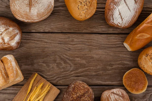 Çeşitli ekmek somunları — Stok fotoğraf