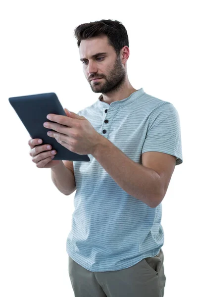 Mężczyzna trzymając tabletkę cyfrowy — Zdjęcie stockowe