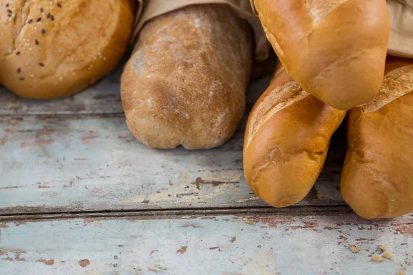 Diferentes tipos de pão — Fotografia de Stock