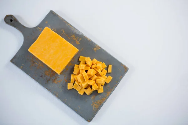 Block och kuber av ost — Stockfoto