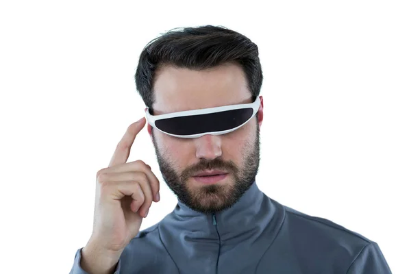 Man using virtual reality glasses — Stock Photo, Image