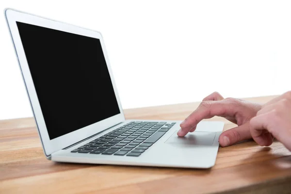 Geschäftsmann mit Laptop — Stockfoto