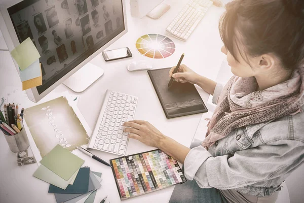 Artist drawing something on graphic tablet — Stock Photo, Image