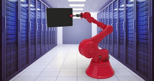 Máquina roja que sostiene la tableta digital — Foto de Stock