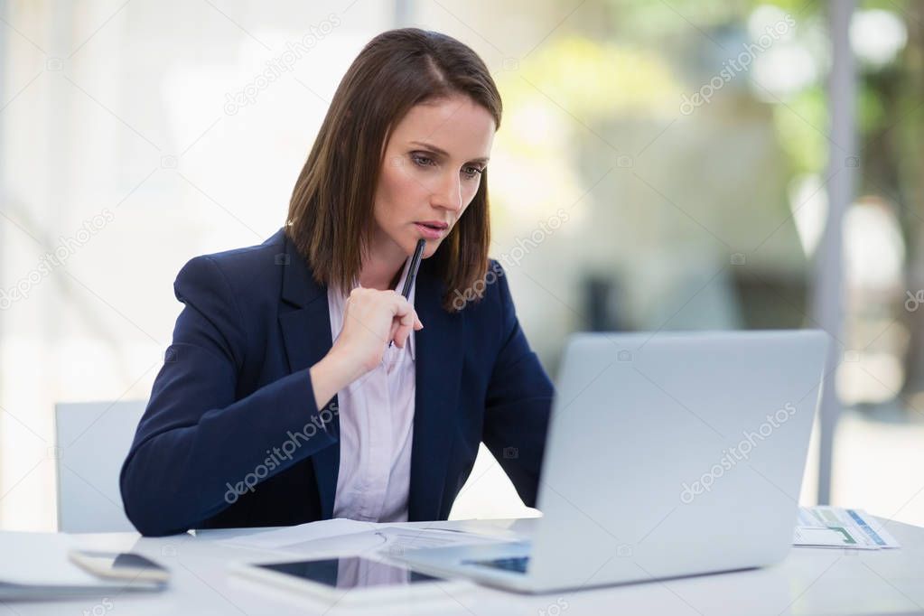 Wavebreakmedia