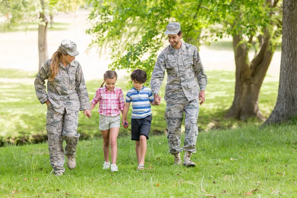 Military couple with their kids — Stock Photo, Image